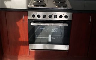 3 Bedroom Apartment in Blouberg