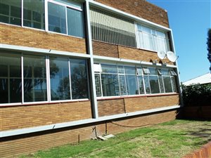 1 Bed Apartment in Parys