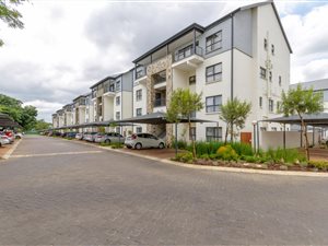 3 Bed Apartment in Crowthorne