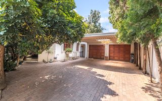 3 Bedroom House in Baileys Muckleneuk