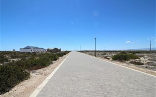 575 m² Land available in Laaiplek