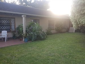 3 Bed Simplex in Cowies Hill Park