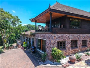 4 Bed House in Waterfall