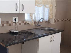 3 Bed Apartment in Bramley View