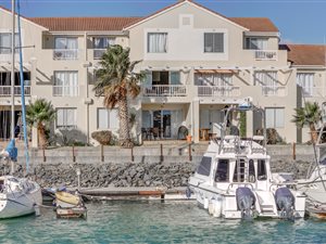 2 Bed Apartment in Harbour Island