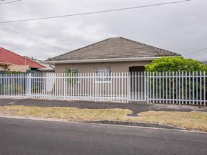 2 Bed House in Rondebosch East