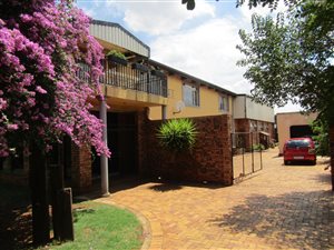 730 m² Commercial space in Anderbolt