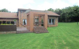 Commercial space in Highveld Park