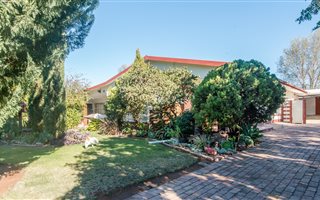 5 Bedroom House in Oudtshoorn