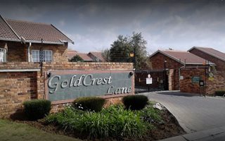 2 Bedroom Townhouse in Wilgeheuwel
