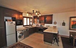 3 Bedroom Townhouse in Candlewoods Estate