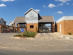 2 Bed Duplex in Summerset