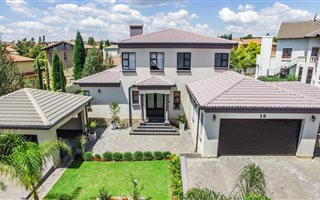 4 Bedroom House in The Wilds