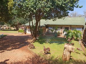 2 ha Farm in Rietfontein