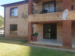 2 Bed Flat in Flamwood