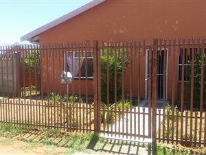 3 Bed House in Northview