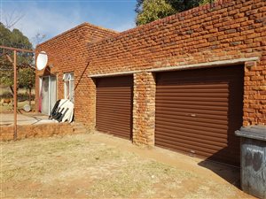 8 ha Farm in Broederstroom