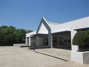 1530 m² Commercial space in Bryanston