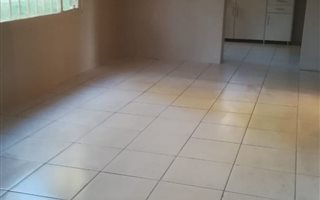 2 Bedroom Flat in Akasia