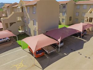 2 Bed Townhouse in Naturena