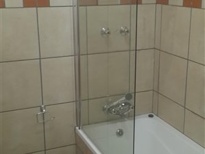 3 Bed Simplex in Sinoville