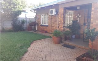 2 Bedroom House in Pienaarsdorp