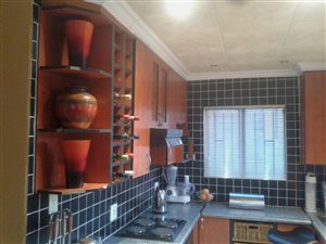 3 Bedroom House in Olievenhoutbosch