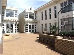 324 m² Office Space in Fourways