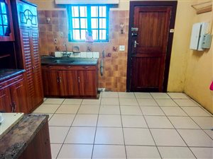 2 Bed Apartment in Quigney