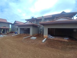 3 Bedroom House in Izinga Estate