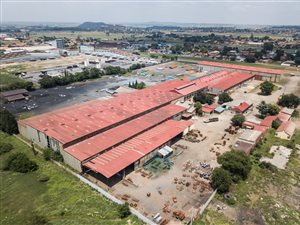 1700 m² Industrial space in Noldick