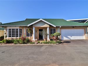 3 Bed Simplex in Somerset Park