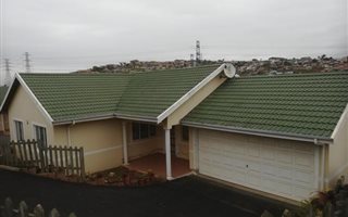 3 Bedroom Townhouse in Mt Edgecombe