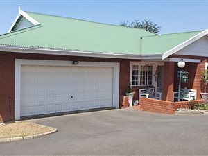 3 Bed Townhouse in Lincoln Meade