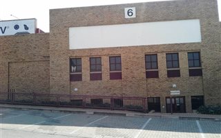 1371 m² Industrial space in Paulshof