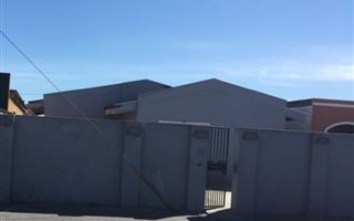 3 Bedroom House in Parow
