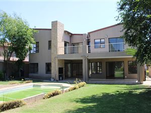4 Bed House in Fernridge Estate