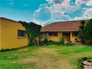 5 Bed House in Wilgenhof