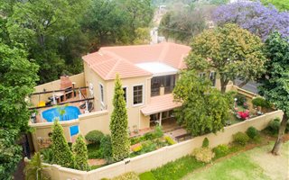 4 Bedroom House in Waterkloof
