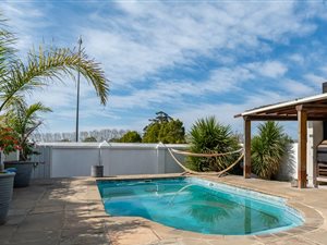 4 Bed House in Bodorp