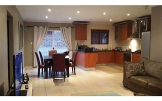 3 Bedroom House in Mt Edgecombe Estate 1 & 2