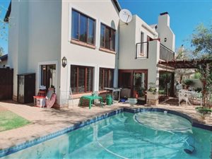 4 Bed House in Midfield Estate