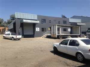 384 m² Commercial space in President Park