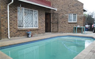 3 Bedroom House in Minnebron
