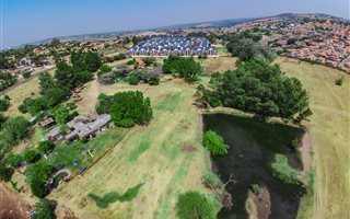 8.6 ha Farm in Kyalami Hills