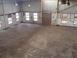 1800 m² Industrial space in Robertsham