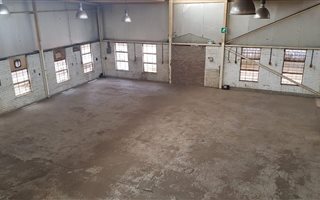 1800 m² Industrial space in Robertsham