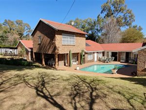7 Bed House in Jukskei Park