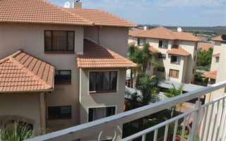 2 Bedroom Apartment in Sunninghill