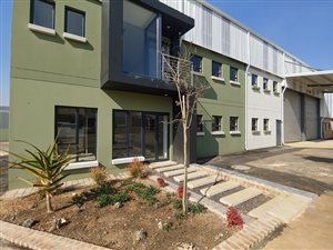 1644 m² Industrial space in Chloorkop